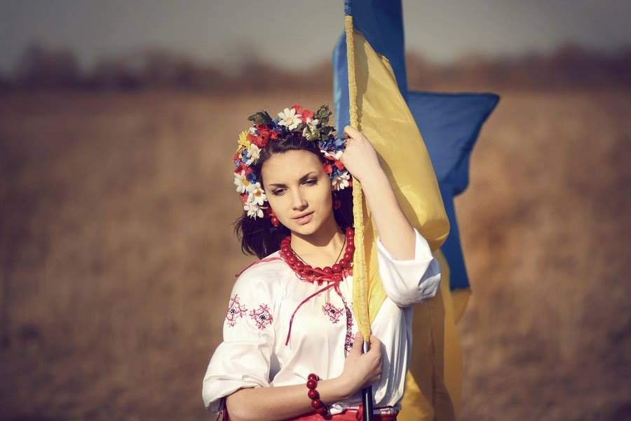 Привітати з Днем захисника України у прозі
